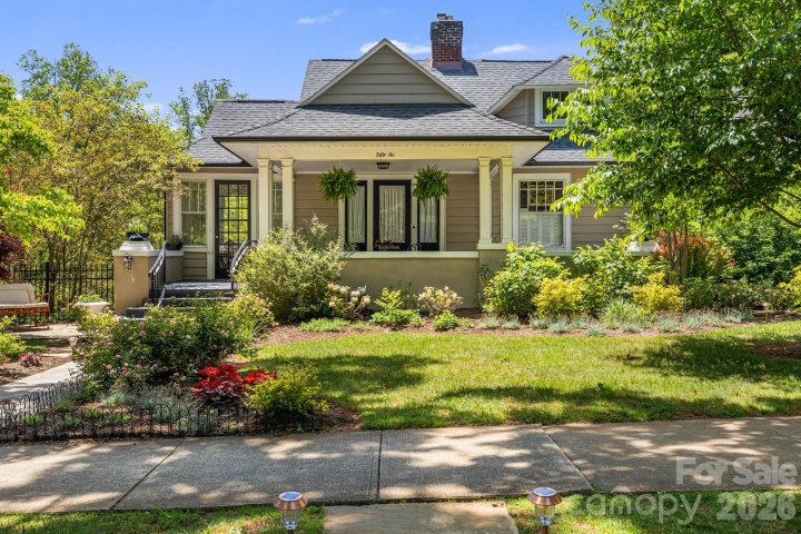 52 Edwin Place pending home in Grove Park, Asheville, NC