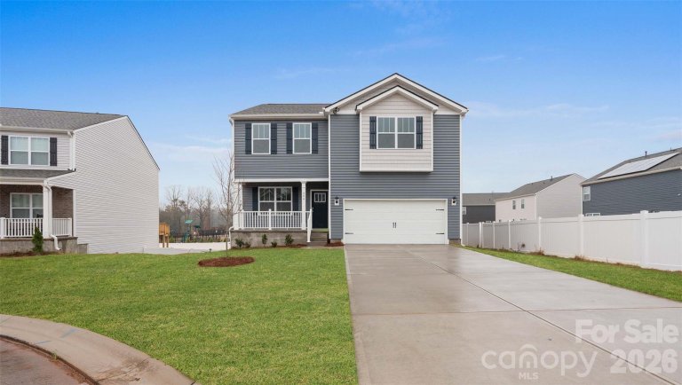 112 Queen Valley Way pending home in Valleywood Farms, Waynesville, NC