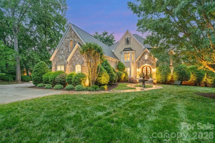 106 Hadley Harbor Court active home in The Point, Mooresville, NC