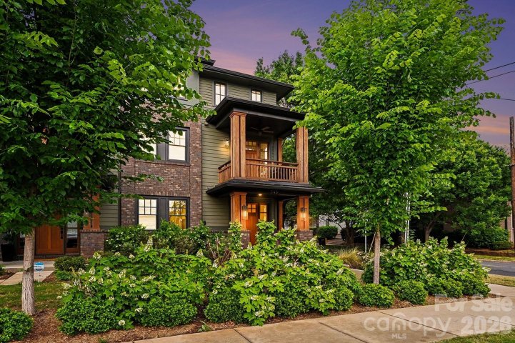 345 East Boulevard active home in Dilworth, Charlotte, NC