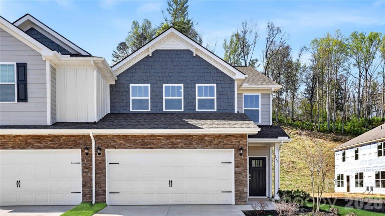 208 Driscoll Way pending home in Pleasant Grove Townhomes, Weaverville, NC
