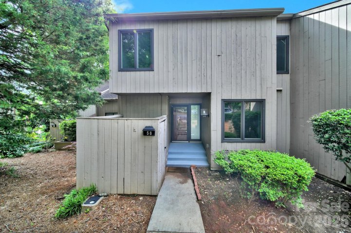 58 Ridgeport Road pending home in River Hills, Clover, SC