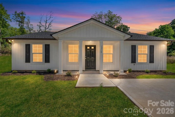 Homes in Greenbriar, Lancaster