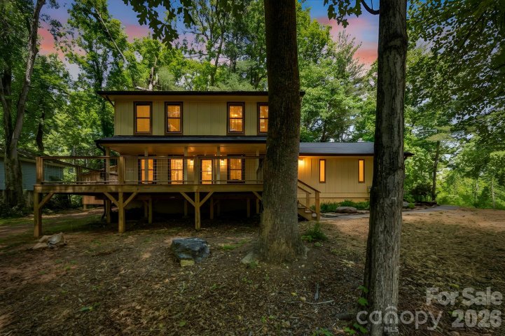 1 Eastway Court pending home in Wildwood, Fletcher, NC