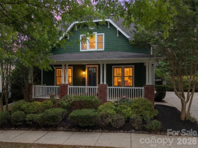 14044 Garden District Row pending home in Vermillion, Huntersville, NC