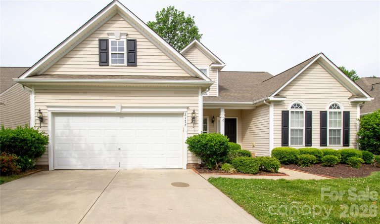 Homes in South Point Ridge, Belmont