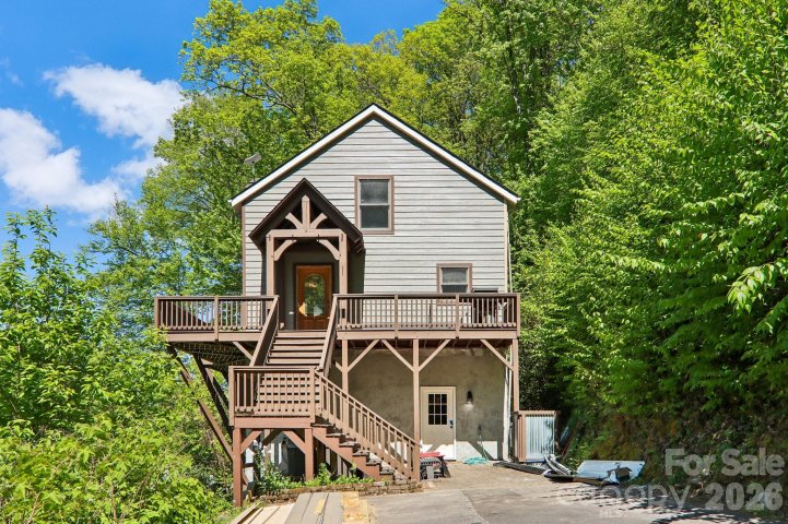 695 Wildcat Run sold home in Maggie Valley Leisure Estates, Maggie Valley, NC