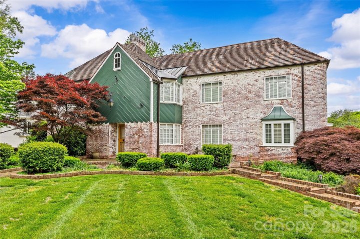 1858 Queens Road active home in Myers Park, Charlotte, NC