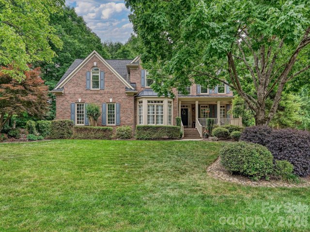 17405 Lynx Den Court pending home in River Run, Davidson, NC