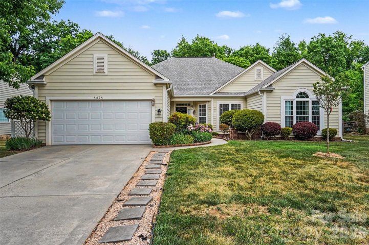 5895 Heartwood Court pending home in Rocky River Crossing, Harrisburg, NC