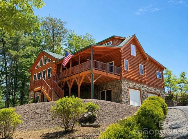 Homes in Blackberry Creek, Nebo