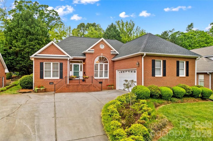 Homes in Argyle Place, Statesville