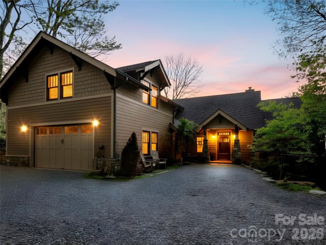 110 Soaring Mountain Drive pending home in Villages Of Plott Creek, Waynesville, NC