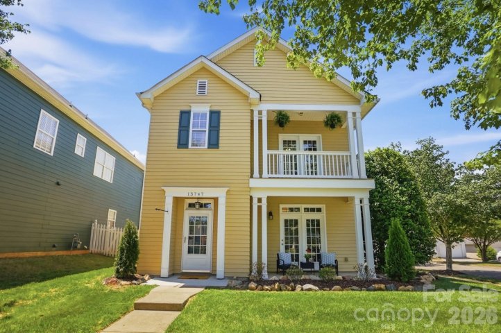13747 Carleen Way Drive pending home in Old Stone Crossing, Charlotte, NC