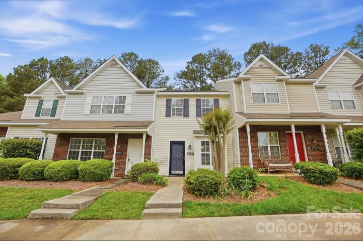 15536 Asterwind Court active home in Maplecrest, Charlotte, NC