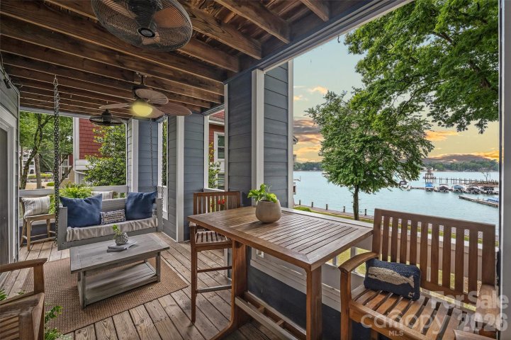 702 Southwest Drive pending home in Davidson Landing, Davidson, NC