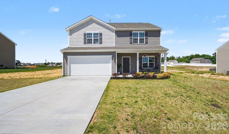 A home in Altavista, Clemmons