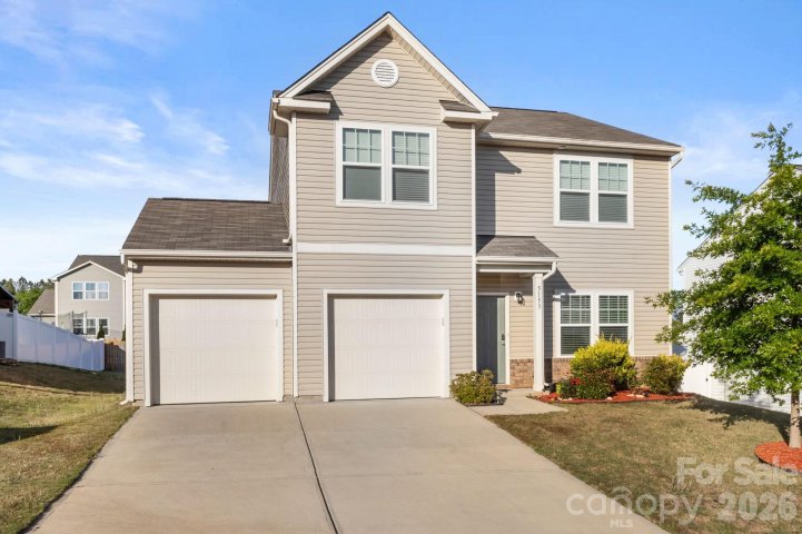 5153 Meanna Drive active home in Clover Meadows, Clover, SC