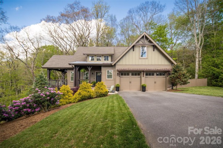A home in Cross Creek Farms, Blowing Rock
