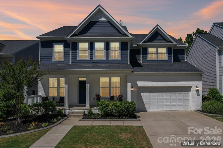 1074 Weir Court active home in Masons Bend, Fort Mill, SC