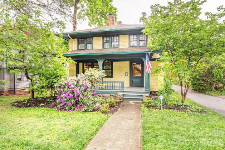 14 Watauga Street pending home in Montford, Asheville, NC