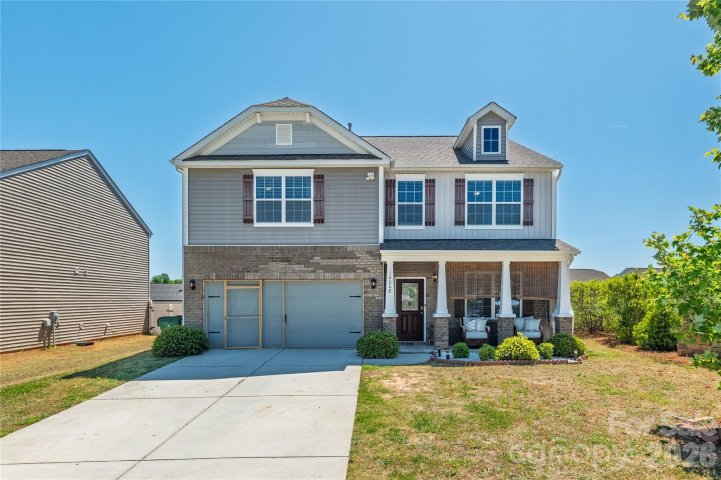 10008 Brawley Lane active home in Lanier Village, Charlotte, NC