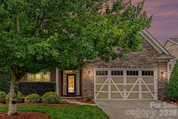 7929 Honey Fig Road pending home in Stone Creek Ranch, Charlotte, NC