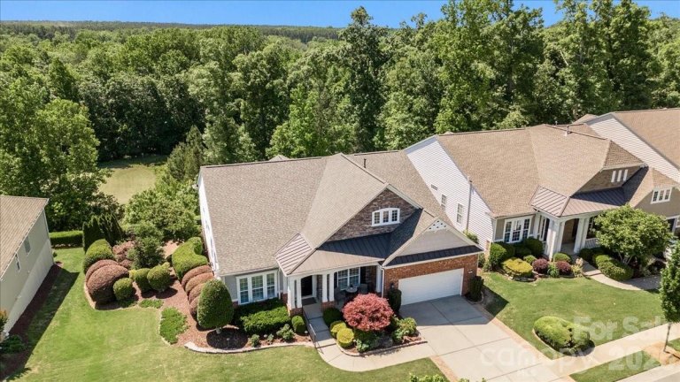 39653 Rosebay Court pending home in Sun City Carolina Lakes, Fort Mill, SC