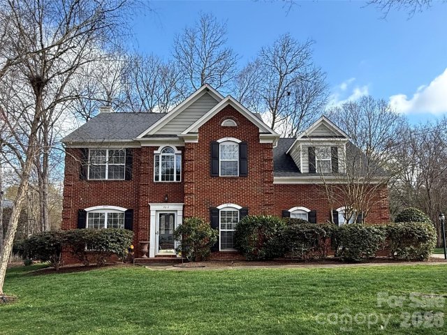 7017 Weirton Place sold home in Olde Colony, Charlotte, NC