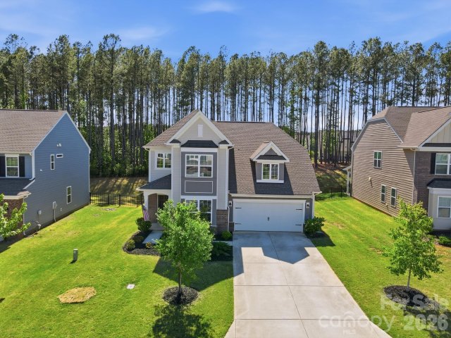 129 Slip Shot Lane pending home in Falls Cove At Lake Norman, Troutman, NC