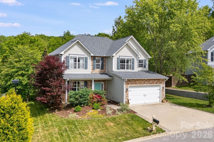 20 Stone River Drive pending home in River Walk, Asheville, NC