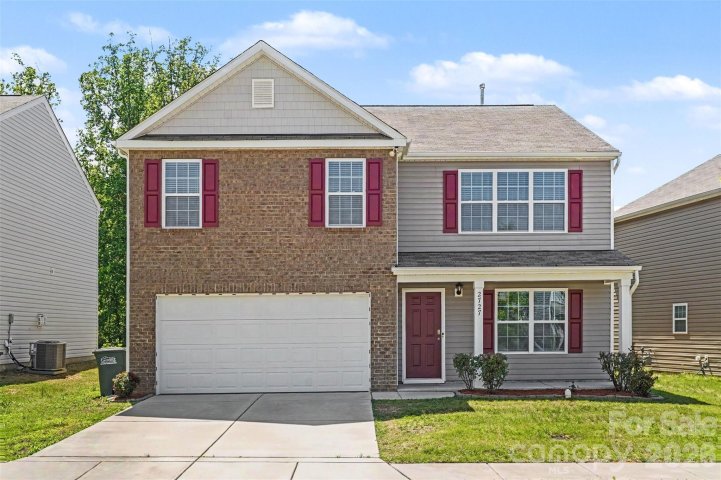A home in Spencer Mountain Village, Dallas