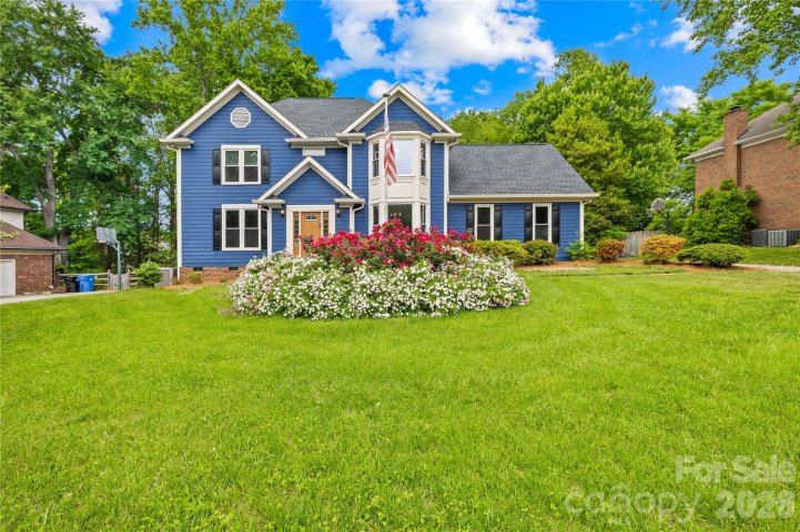 Homes in Red Oaks, Mooresville