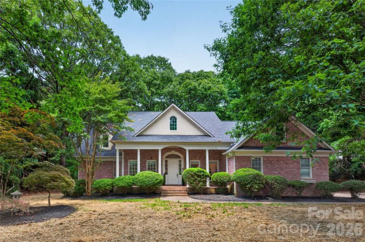 Homes in Weddington Acres, Matthews