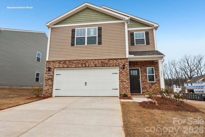 2813 Frances View Lane active home in Clark Creek Landing, Lincolnton, NC
