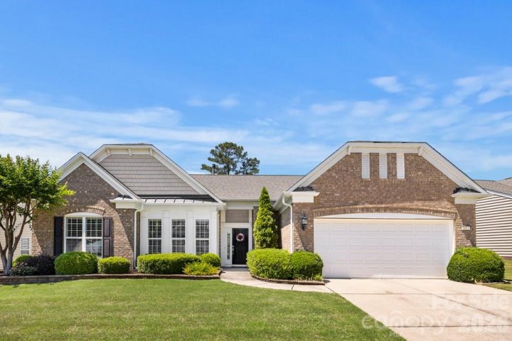3083 Ambleside Drive pending home in Sun City Carolina Lakes, Fort Mill, SC