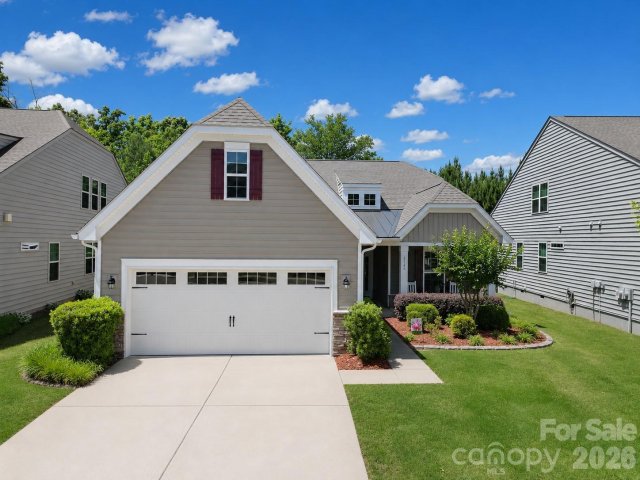 2146 Winhall Road pending home in Waterside At The Catawba, Fort Mill, SC