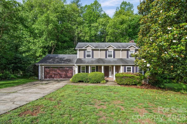 Homes in Northlakes, Hickory