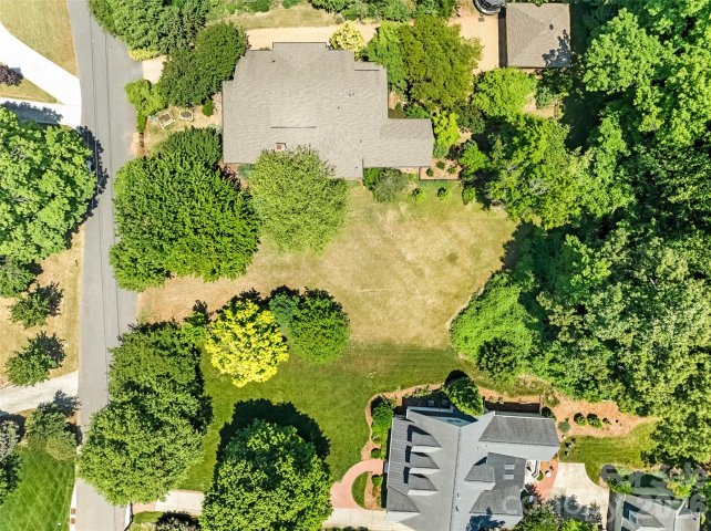3137 Fairfax Drive active home in Myers Park, Charlotte, NC