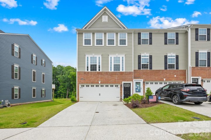 Homes in Tupelo, Gastonia