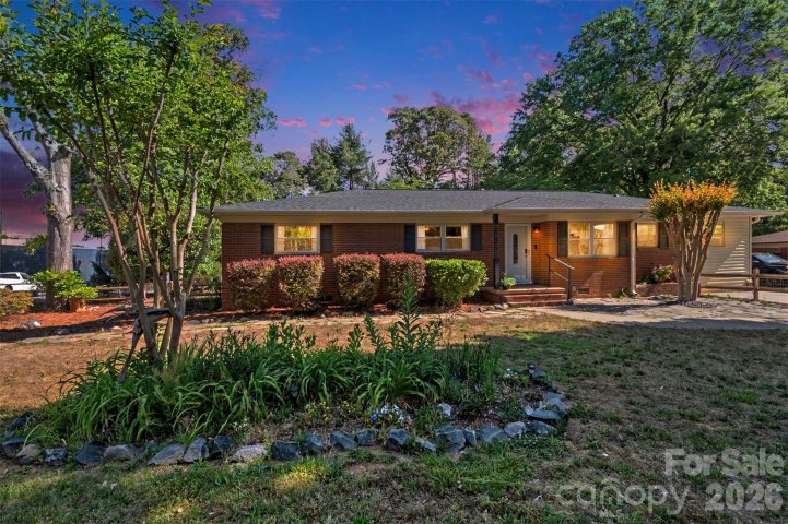 Homes in Edgemoor, Mooresville