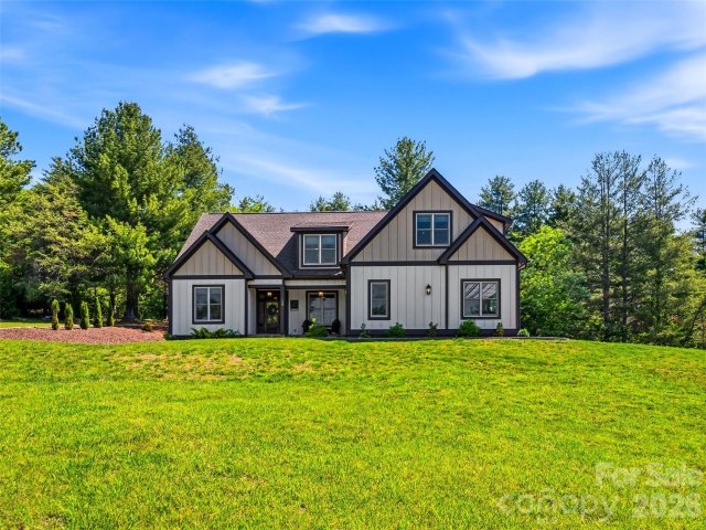 Homes in Awenasa Hills, Hendersonville