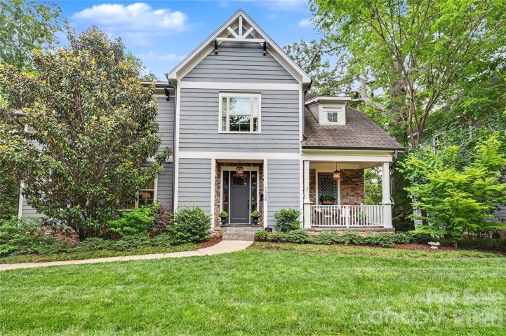 1908 Nassau Boulevard active home in Midwood, Charlotte, NC