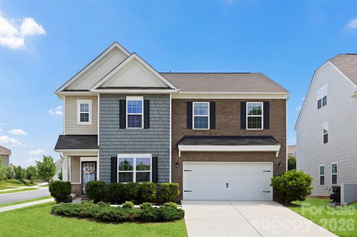 1742 Loggerhead Drive pending home in Walnut Creek, Lancaster, SC