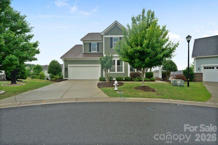 1001 Lazy Day Court pending home in Masons Bend, Fort Mill, SC