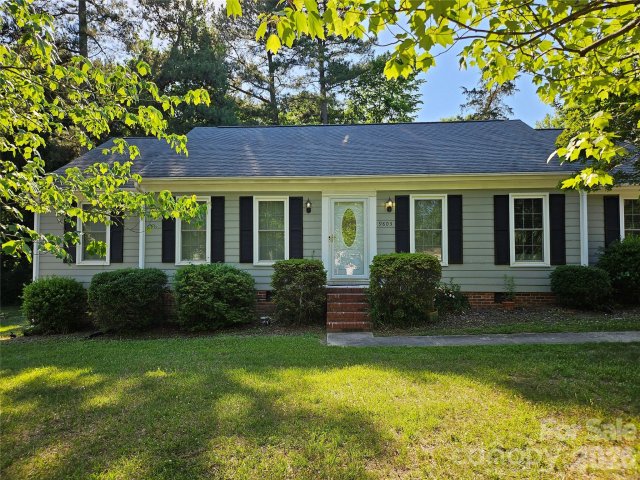 Homes in Wellington, Charlotte