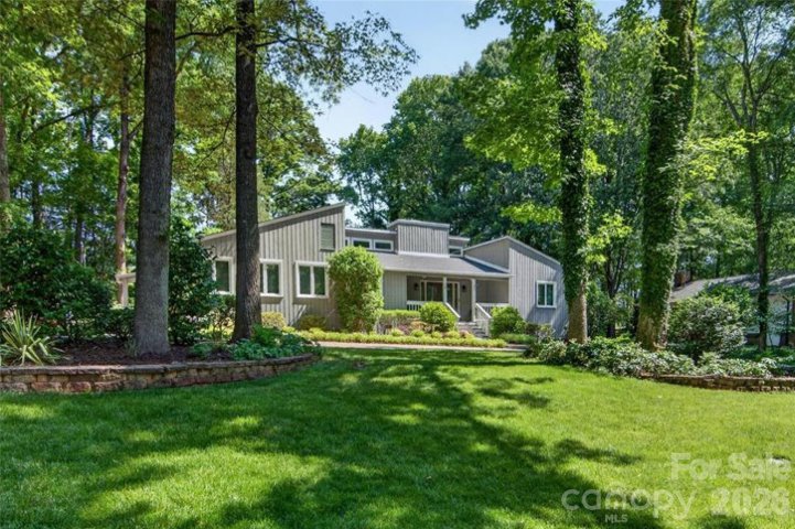 3816 Smokerise Hill Drive pending home in Raintree, Charlotte, NC