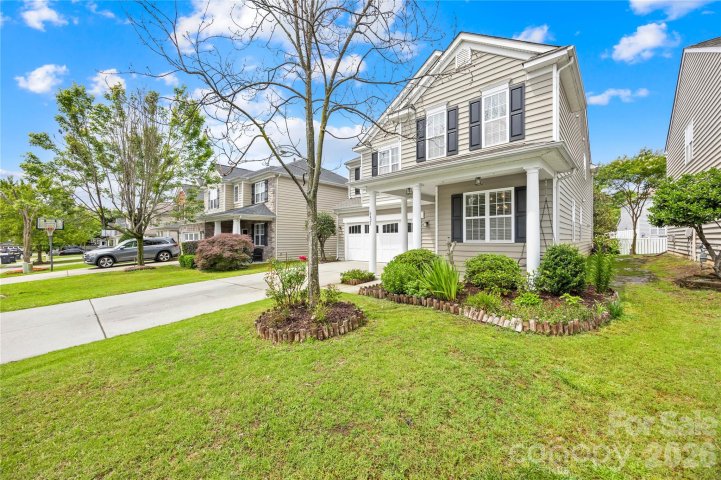 6428 Manitoba Lane pending home in Stone Creek Ranch, Charlotte, NC