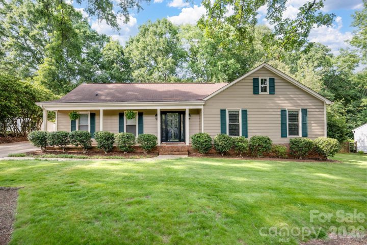 Homes in Raeburn, Charlotte