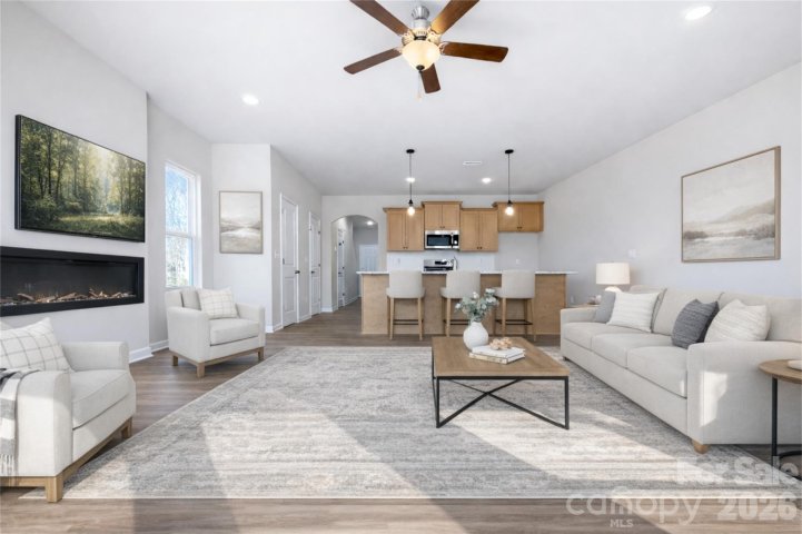 3118 Aberleaf Lane pending home in Abershire, Charlotte, NC